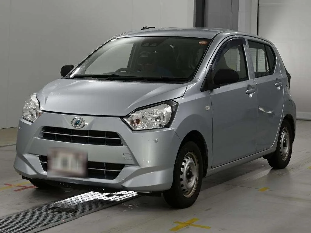 Daihatsu Mira e:S LA350S 2022